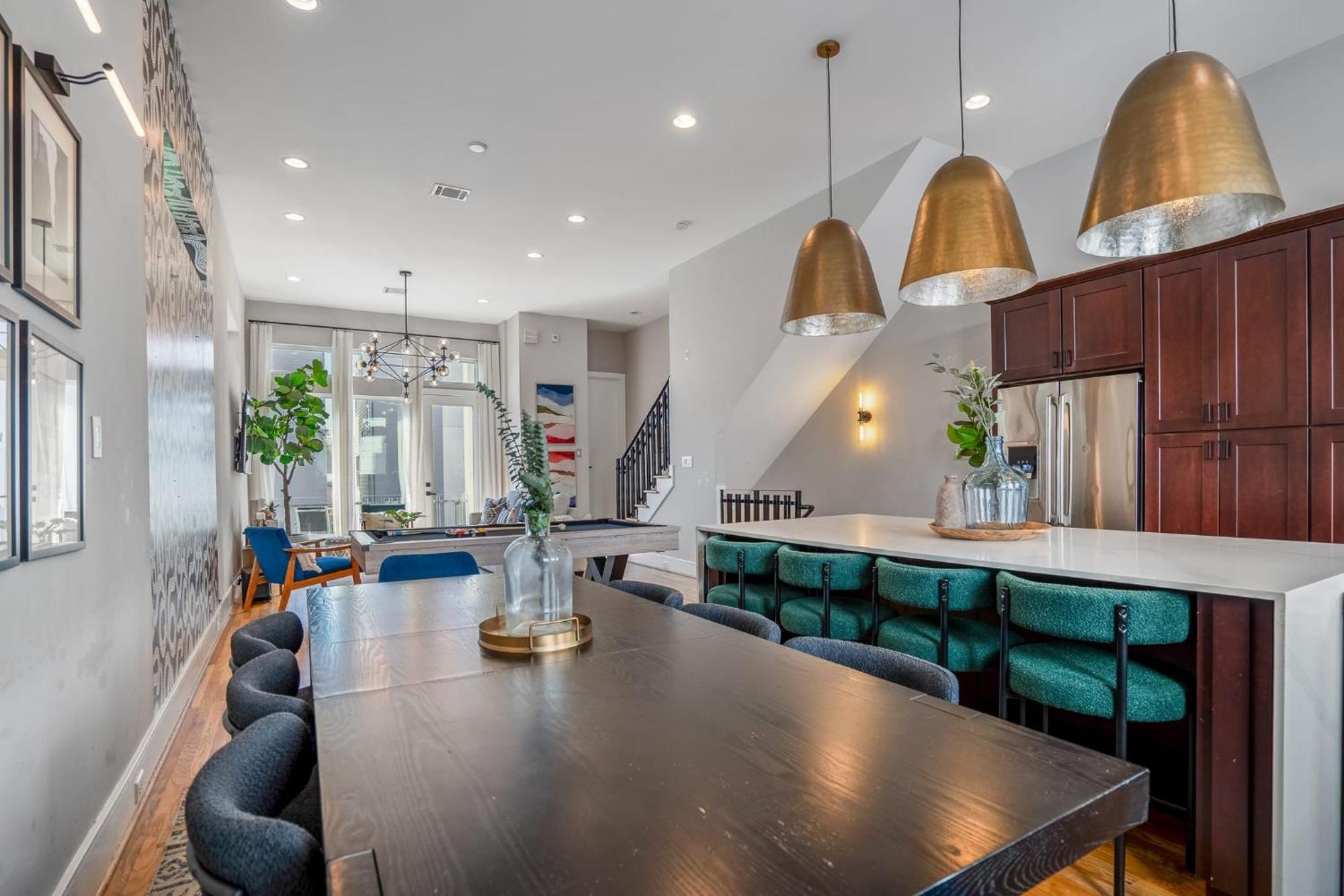 Luxury Downtown Getaway With Breathtaking Views Villa Хюстън Екстериор снимка