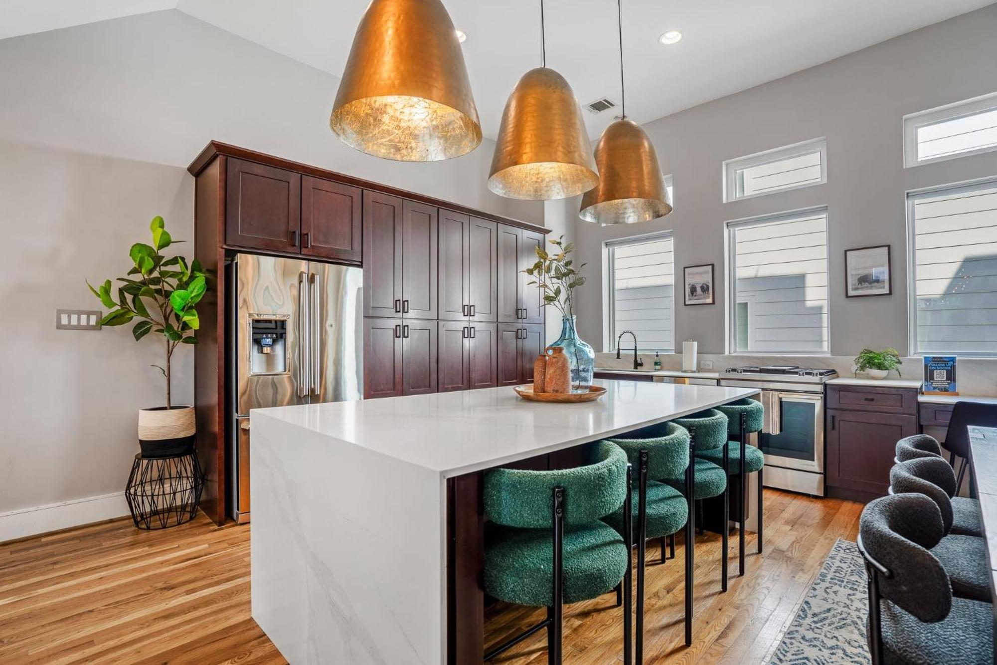 Luxury Downtown Getaway With Breathtaking Views Villa Хюстън Екстериор снимка